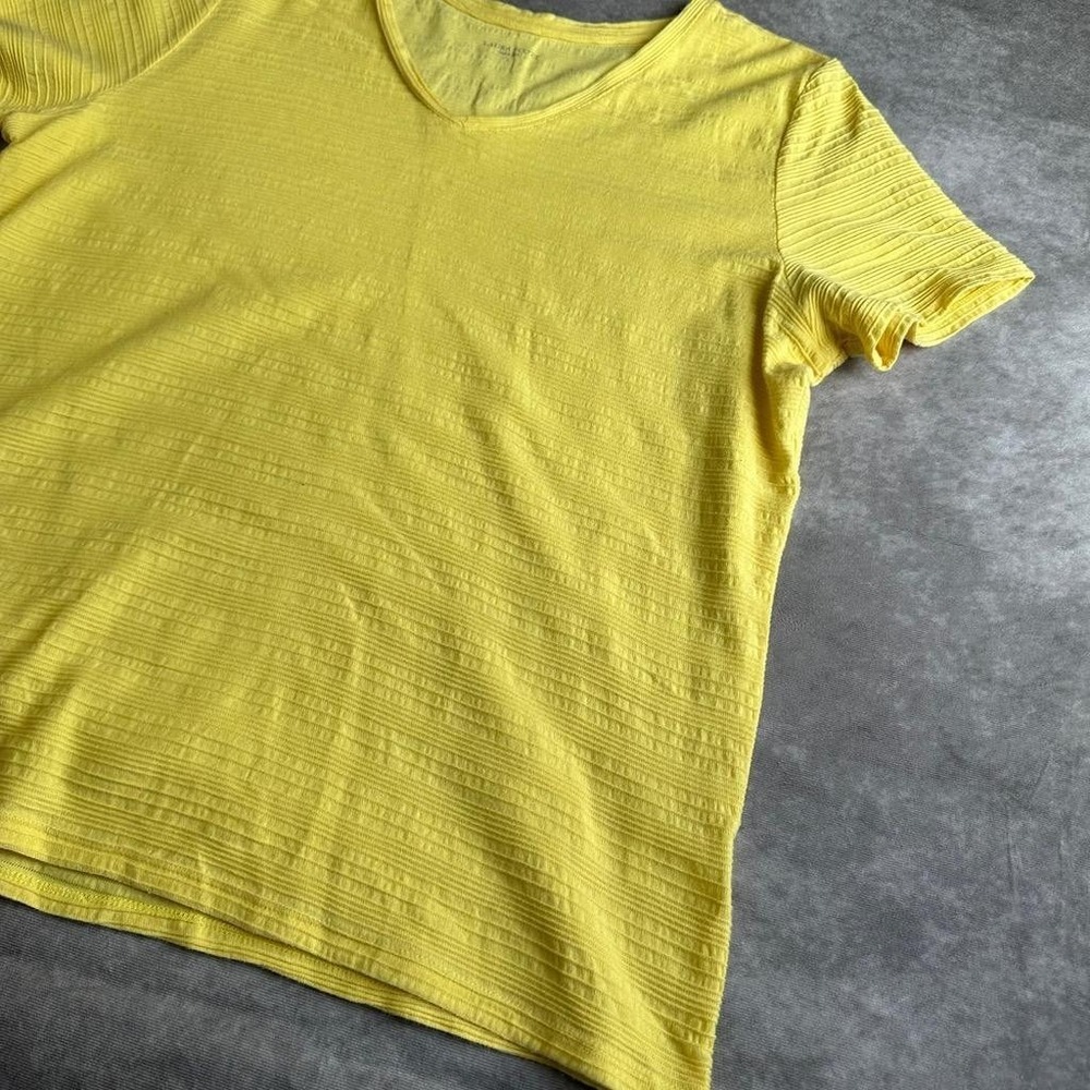 Laura Scott Top Womens Large Yellow Ribbed Knit Short Sleeve V-Neck Tee - Picture 2 of 8